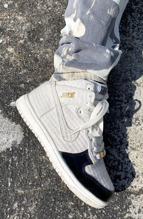nike dunk high married to the mob